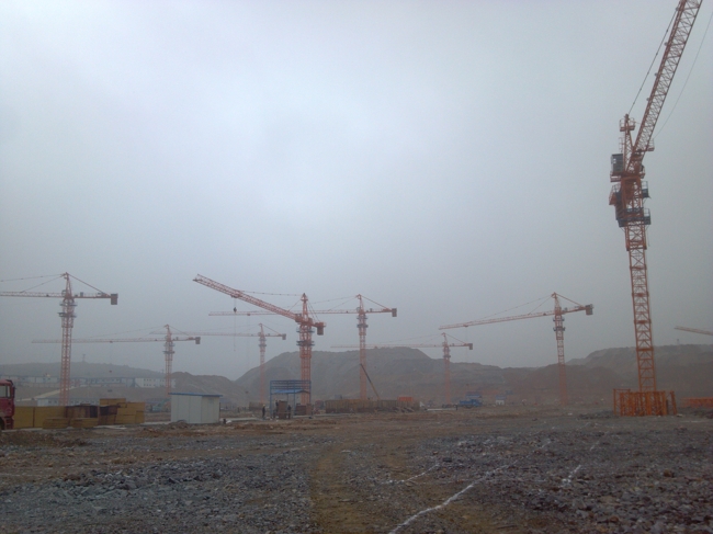 ���̰���